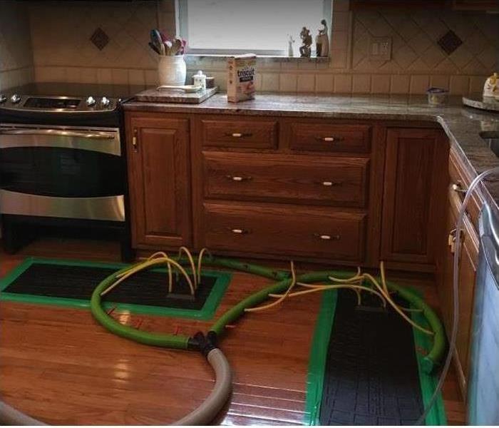 SERVPRO Equipment Drying the Floor